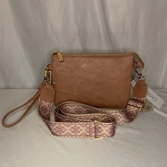Vegan Leather Crossbody Bag light pink - Picture 2 of 11